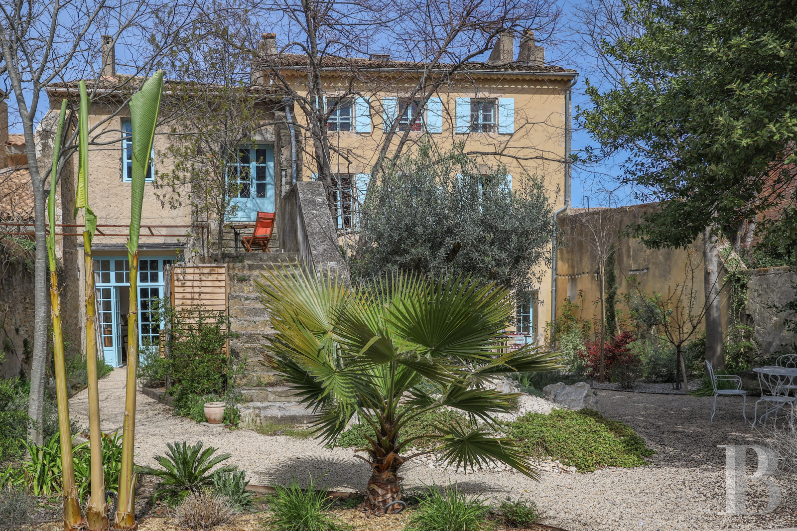 A family home with a garden in the village of Alleins, between Cavaillon and Salon-de-Provence - photo  n°39